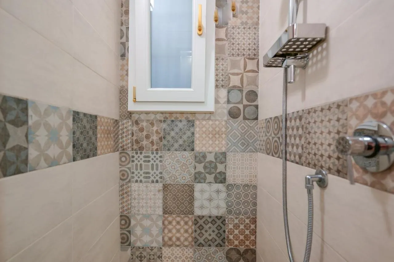 A Un Passo Da Lucio Apartment Bologna